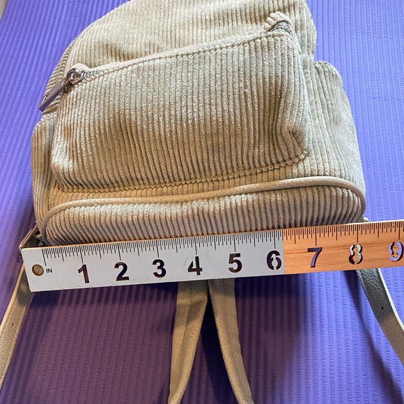 Pocket front corduroy mini backpack - Picture 10 of 10